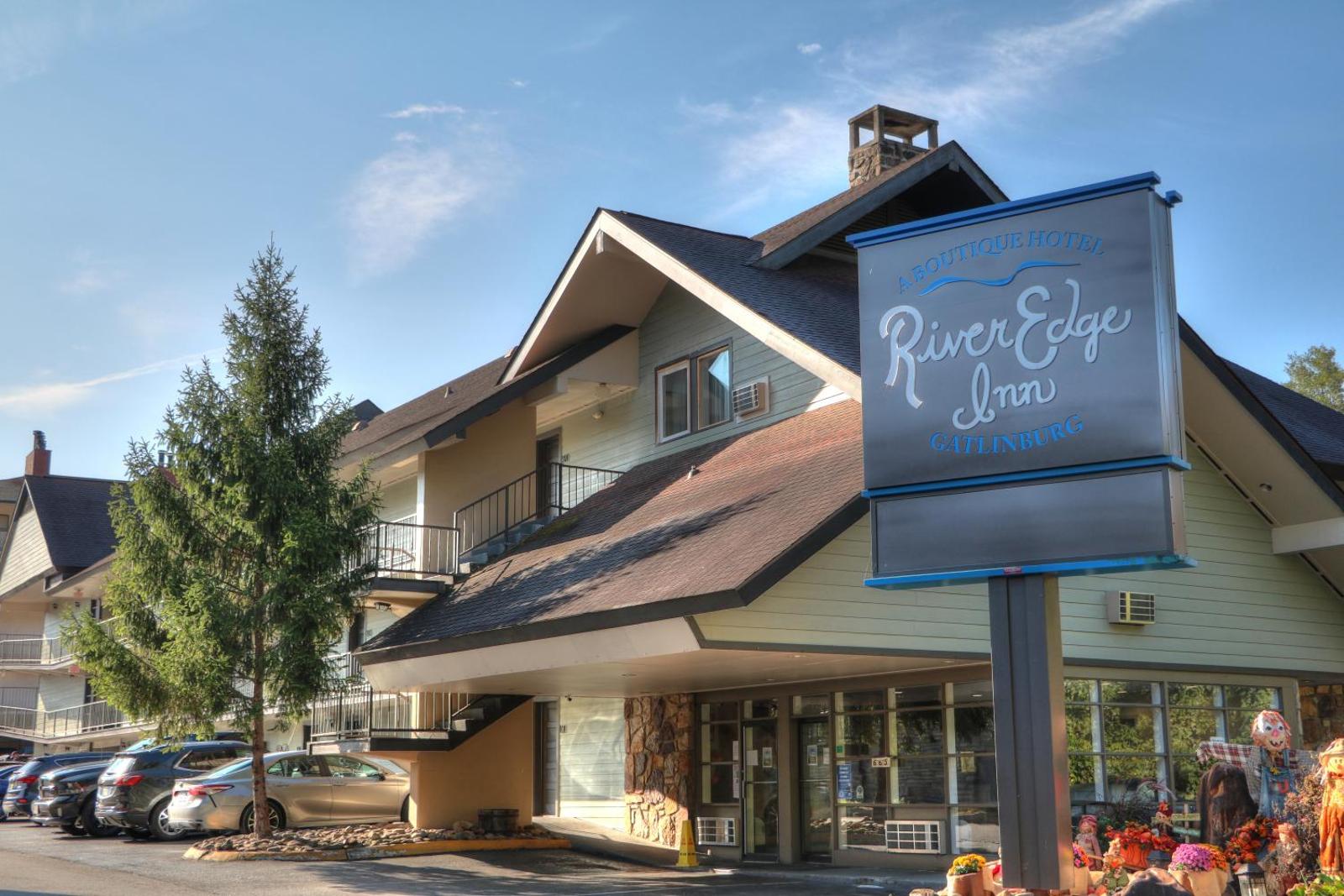 River Edge Inn banner image